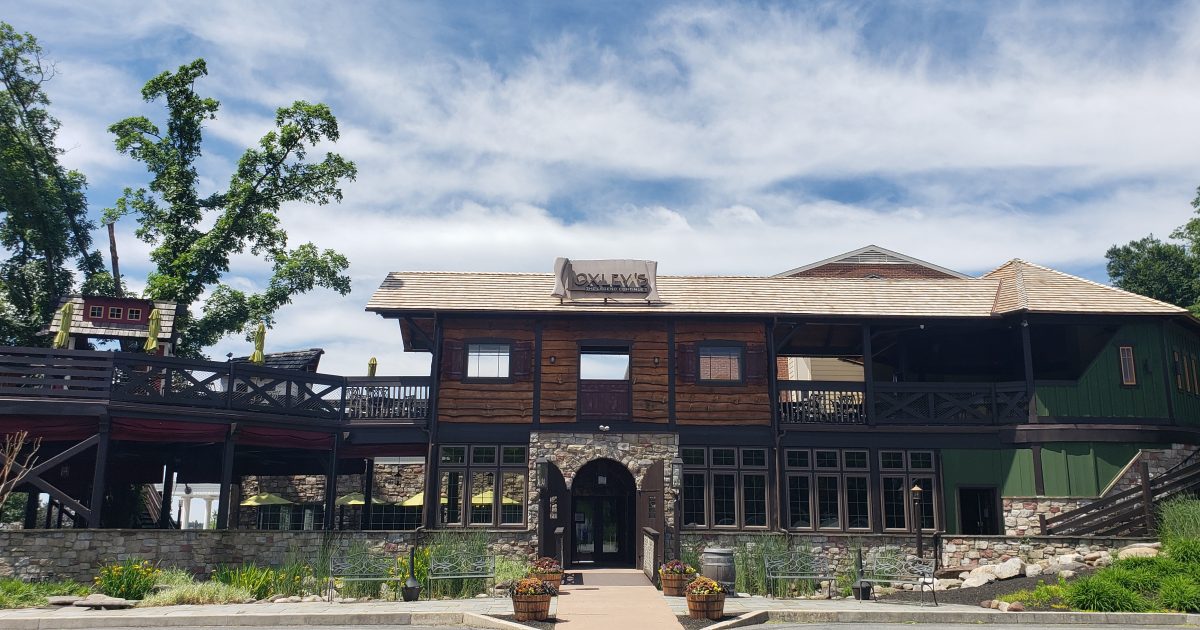 Loxley's Treehouse Restaurant and Patio Bar | Discover Lancaster